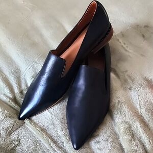 Franco Sarto Topaz Leather Black Flat Casual Loafer Size 7.5 Slip on Pointy Toe